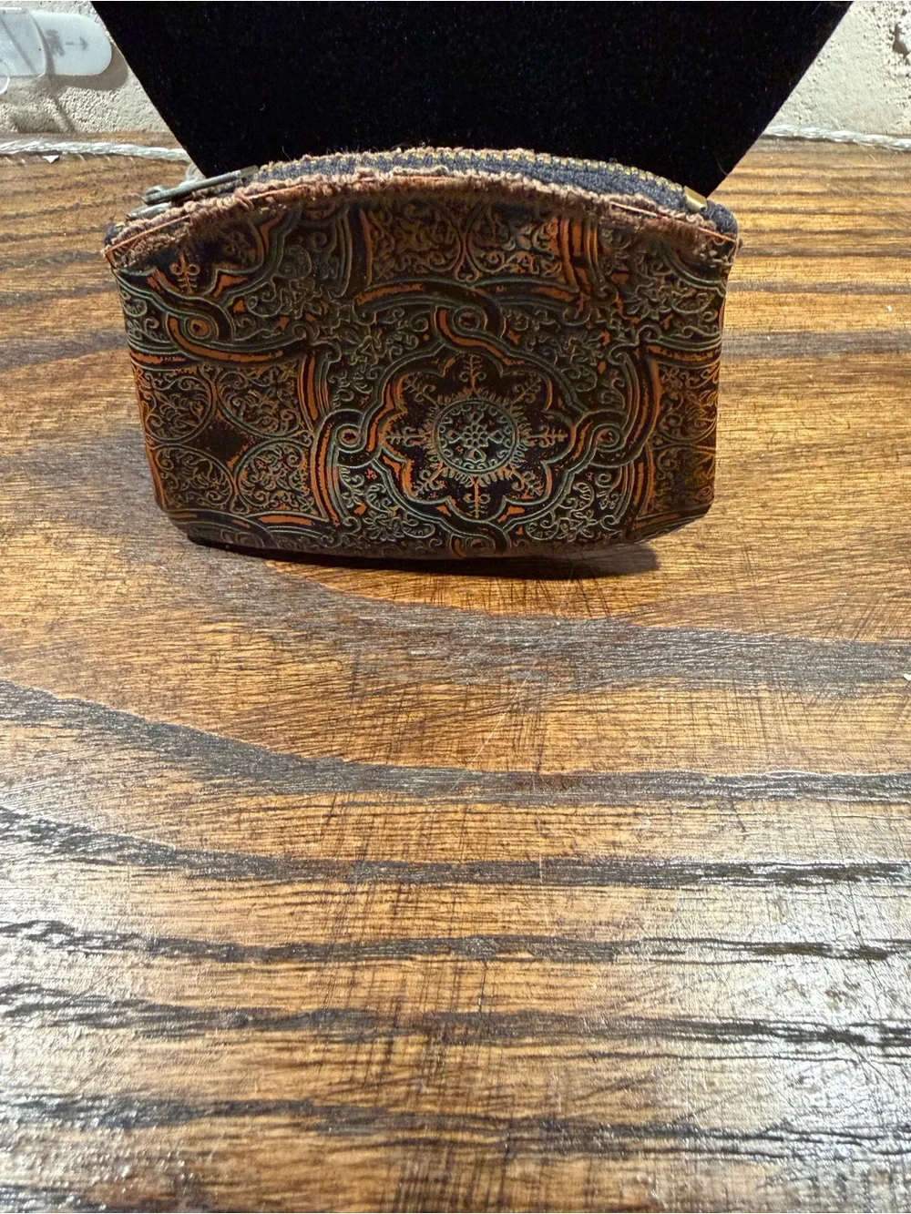Vintage Leather Coin Purse - Decorative Embossed Accent